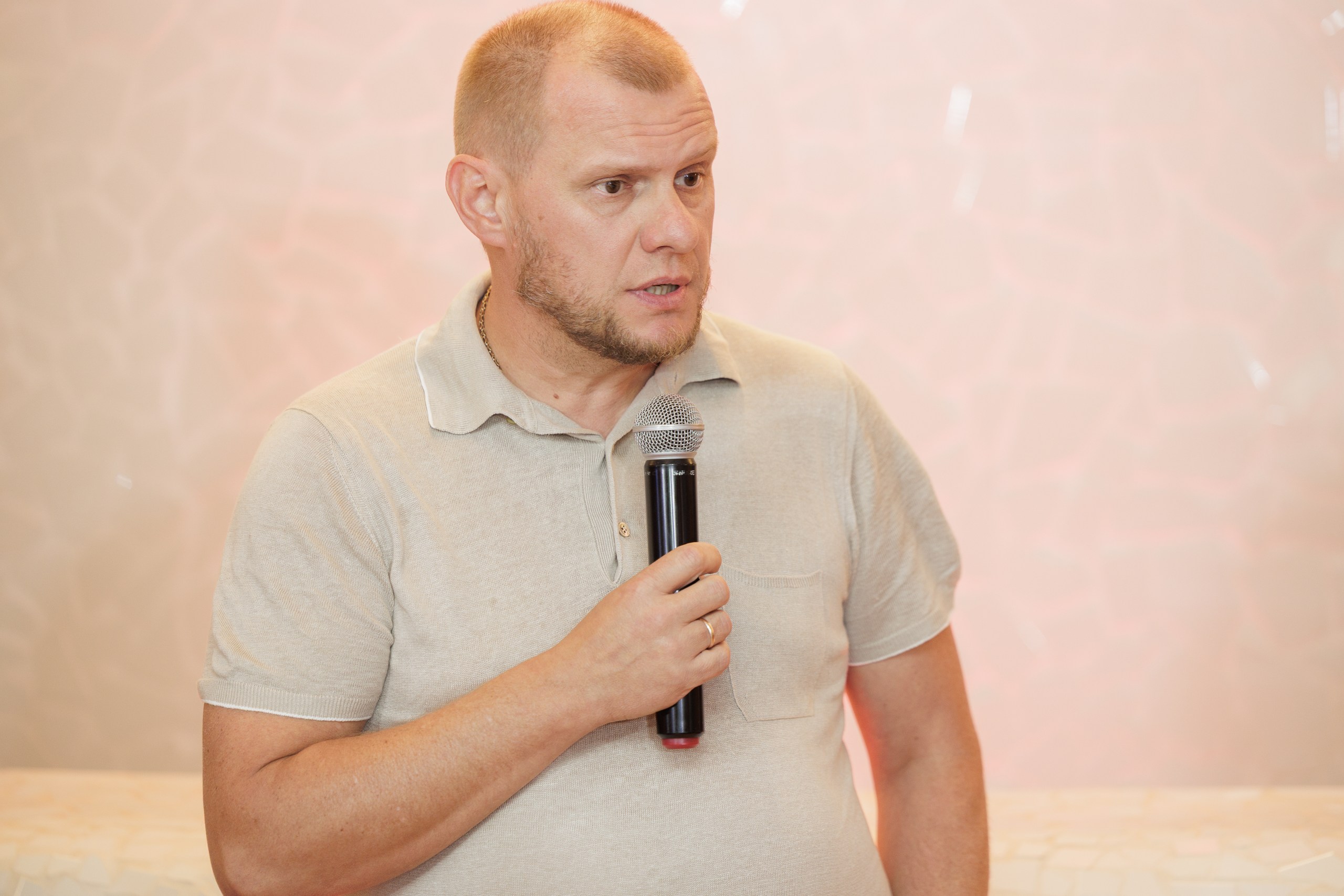 Евгений Розенталь