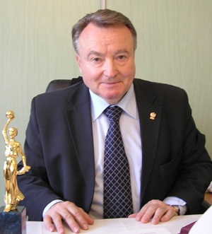 Виктор Перевалов