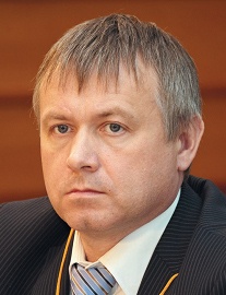 Игорь Теущаков