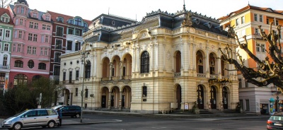 Городской театр в Карловых Варах