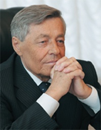 Петр Сумин