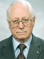 Олег Чупахин