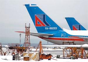 Екатеринбургский аэропорт Кольцово с 1 декабря снизил цены на авиатопливо на 27%