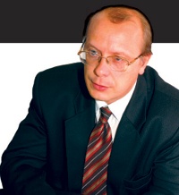 Анатолий Степанов