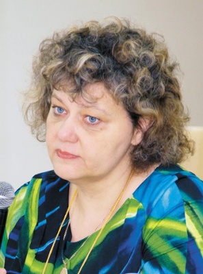 Елена Анохова