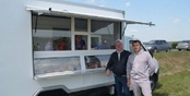 Свердловский предприниматель открыл магазин на колесах благодаря поддержке из бюджета