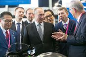 Иннопром стартовал в Екатеринбурге с визита на выставку Владимира Путина