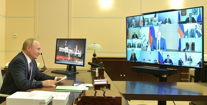 Губернатор Куйвашев пригласил президента Путина в Екатеринбург