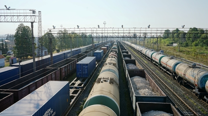 Погрузка на Свердловской железной дороге в августе составила 11,9 млн тонн