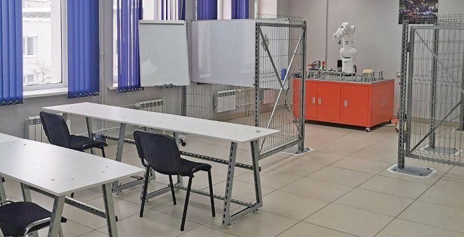 Шесть лабораторий при поддержке индустриальных партнеров откроет УрГУПС