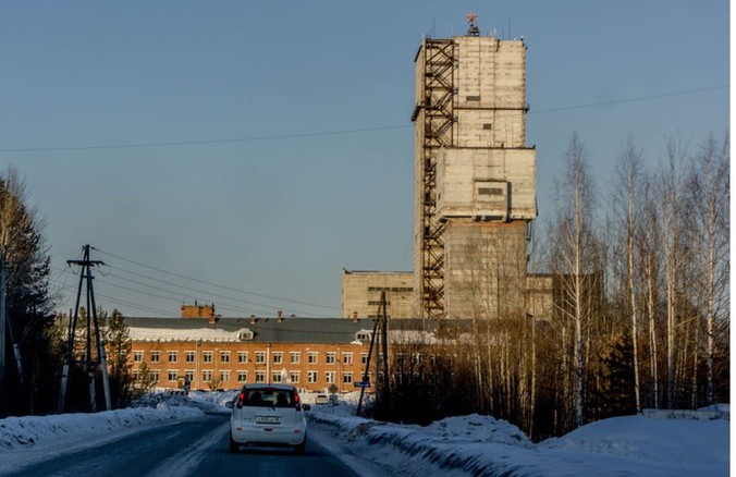 По факту гибели рабочего в шахте УГМК в Свердловской области возбуждено уголовное дело