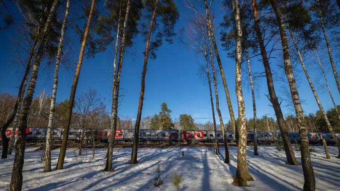 2,57 млн пассажиров отправились со станций СвЖД в марте