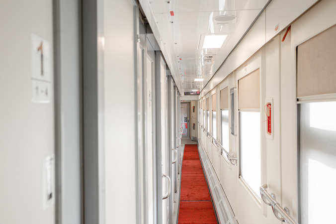 Комфортабельные вагоны нового модельного ряда начали курсировать в составе поездов Екатеринбург – Сургут и Сургут – Москва