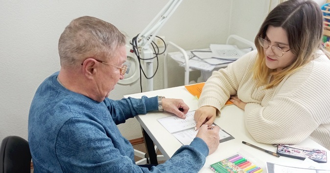 Шефство над пожилыми с деменцией взял челябинский застройщик