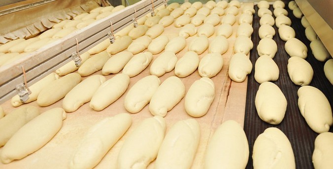 Более 60 млн рублей получат хлебопекарные и мукомольные предприятия Среднего Урала для стабилизации цен на хлеб