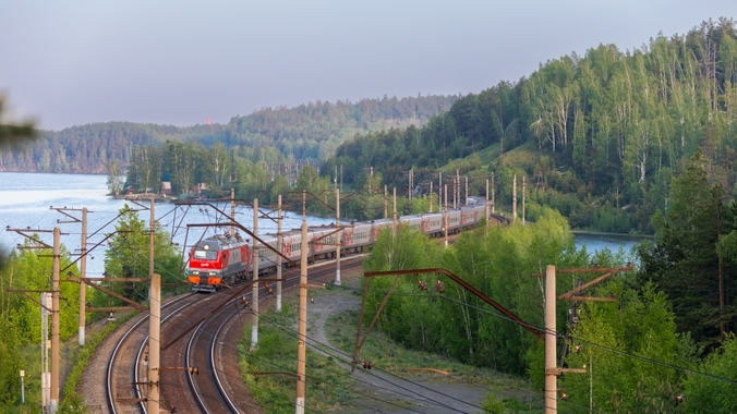Перевозки пассажиров на СвЖД в июле выросли на 2,2%