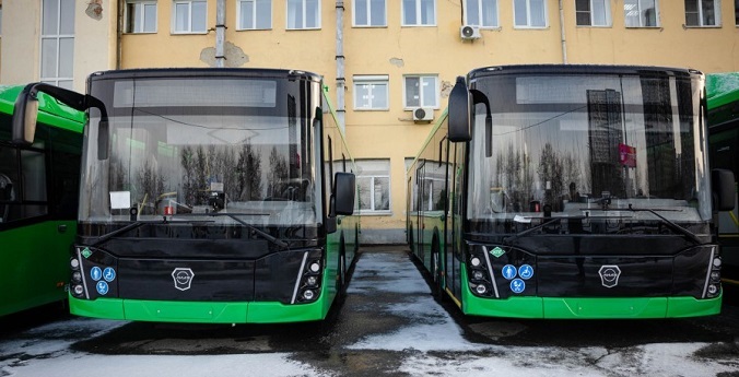 Больше 100 новых автобусов прибыли в Екатеринбург