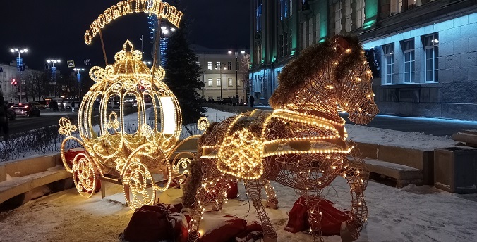 Снеговики-рокеры, лошадь, горка «Гитара» появятся в Ледовом городке Екатеринбурга
