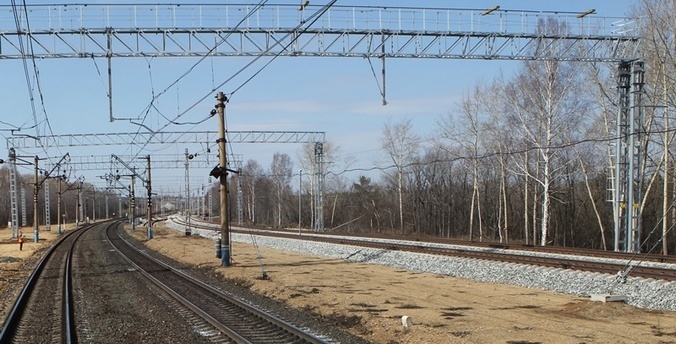 Открыто движение поездов по новому третьему пути на участке Косулино — Баженово СвЖД