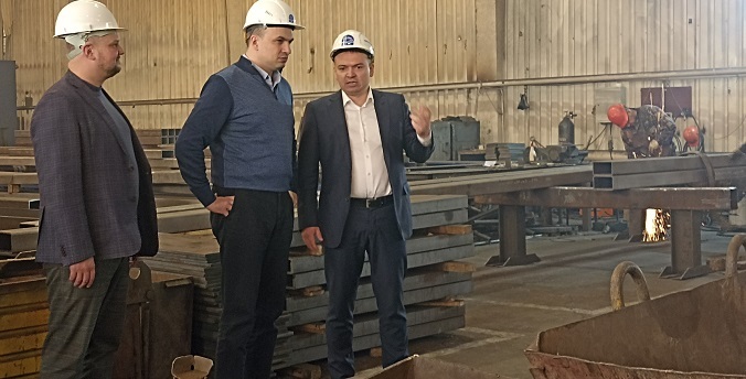 На мощность в 1000 тонн в месяц вышел завод металлоконструкций в Михайловске