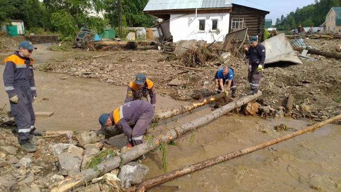 Спасатели завершили работы по ликвидации последствий наводнения в Нижних Сергах