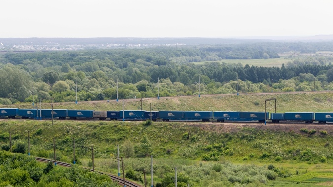 Перевозки контейнеров на СвЖД выросли на 13,3% в январе – июле