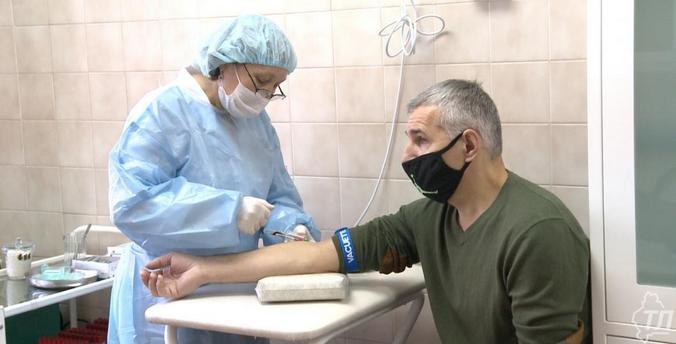 Тюменская область получила первую партию вакцины от коронавируса «Спутник V» Тюменская область получила первую партию вакцины от коронавируса «Спутник V»