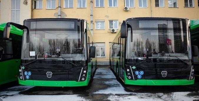 Самые вместительные российские автобусы прибыли в Екатеринбург