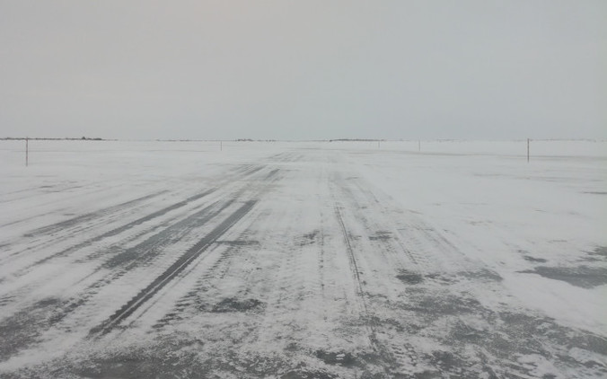 Ограничения движения на всех зимниках Ямала введут с 18 февраля из-за непогоды