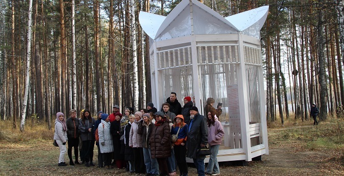 Энергия солнца: первую работу арт-резиденций Уральской индустриальной биеннале открыли на Урале