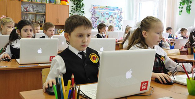 Свердловская и Челябинская области получат федеральные деньги на создание новых мест в школах