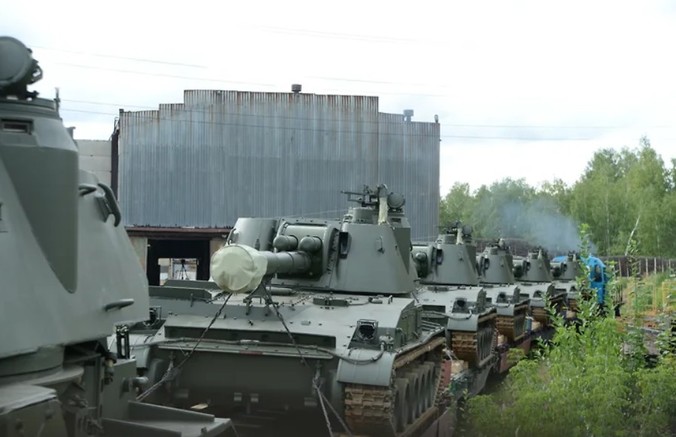 Уралтрансмаш поставил самоходные гаубицы 2С3М «Акация» в Белоруссию