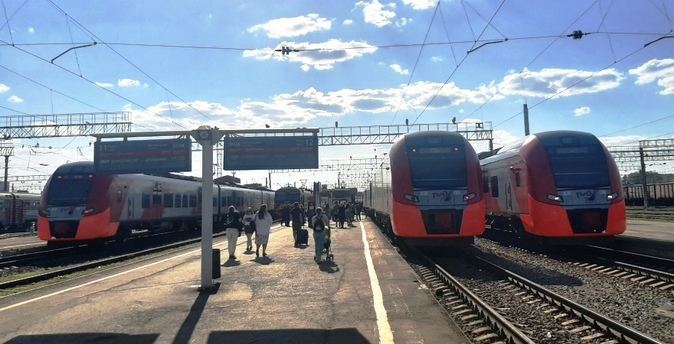 Перевозки пассажиров пригородными «Ласточками» в Свердловской области выросли на треть с начала года