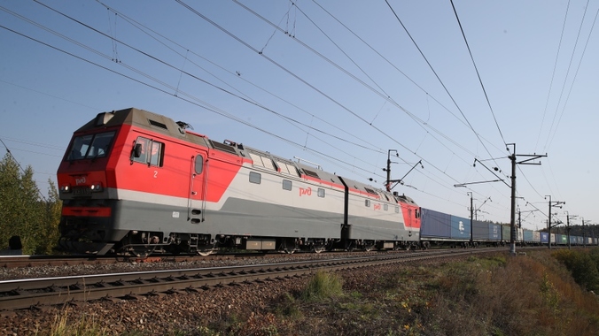 Более 30 новых маршрутов для ускоренных поездов разработала СвЖД с начала года по запросам грузоотправителей