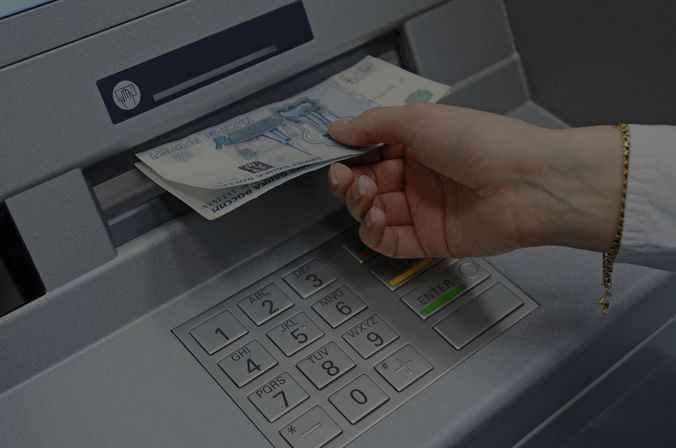 Мошенники вывели  с  банковских карт 1.38 млрд. рублей