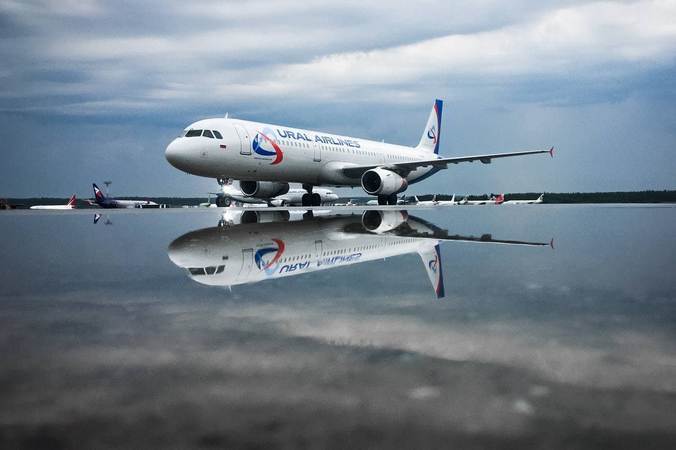 «Уральские авиалинии» перевезли в августе более 1,2 млн пассажиров, превысив показатели докризисного 2019 года