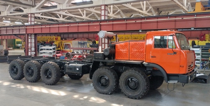 Производство пятиосных самоходных платформ запустили в Кургане