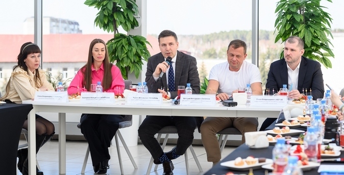 Бутик «Имена» принес свердловским предпринимателям и самозанятым более 1 млн рублей