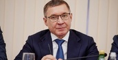 Якушев отметил важность подготовки кадров для промышленности